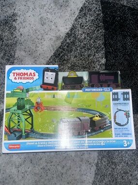 Thomas & Friends Motorized Diesel & Cranky Delivery Set - Purple, Green, Yellow